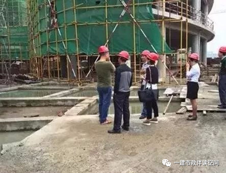 2019年 土木工程专业就业前景及工资参考，规划自己！
